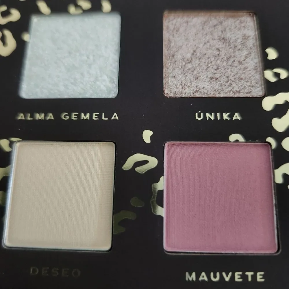 Alamar Cosmetics Exotica DesNUDEas Pressed Pigment Eyeshadow Palette 8 Shades